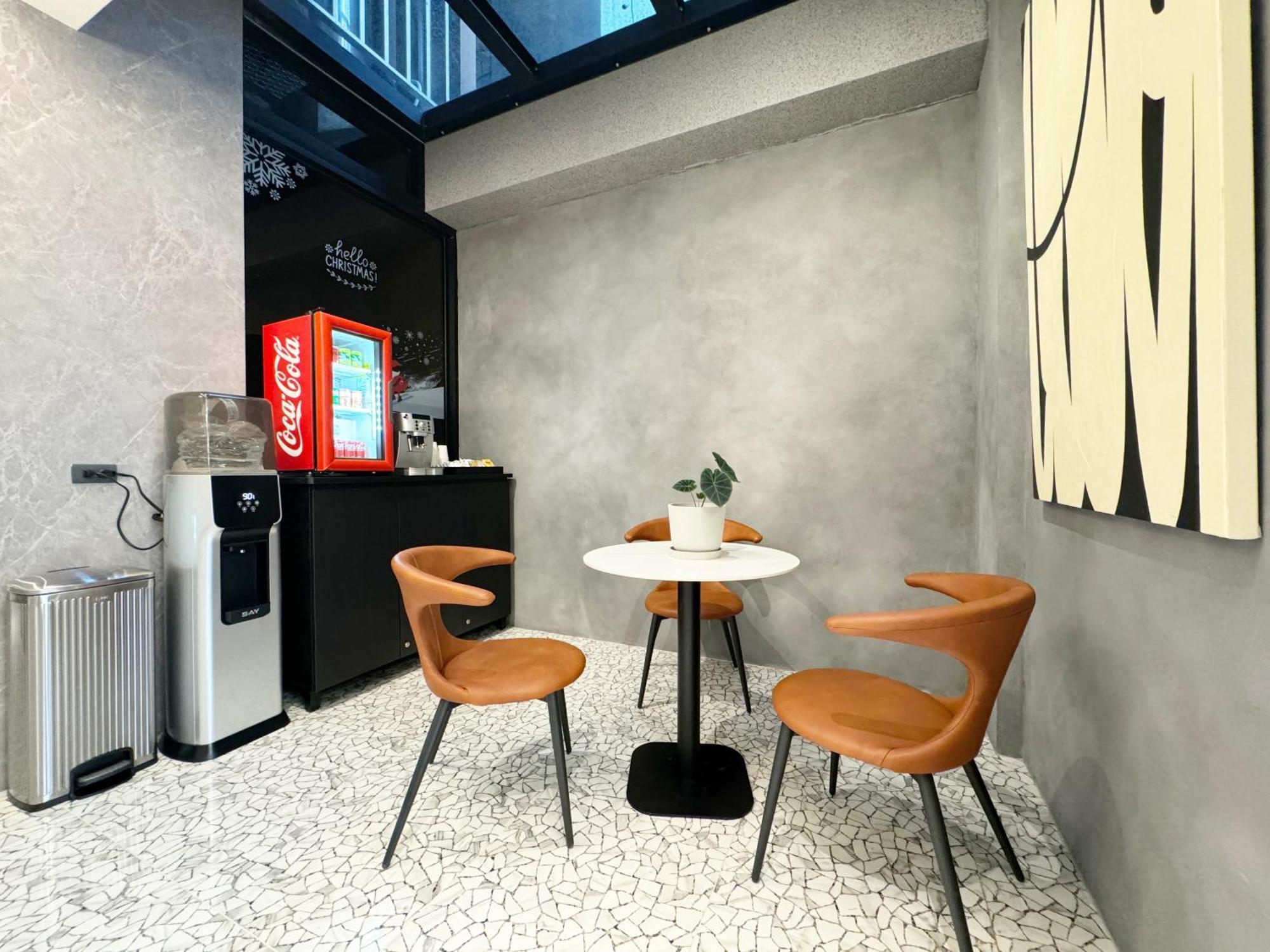 Joie De Inn Taichung Exterior foto